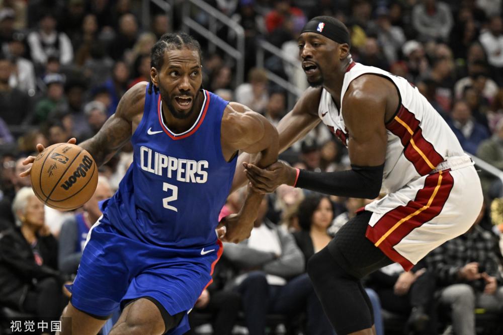 随着比赛的 随着比赛的